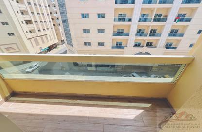 Apartment - 1 Bedroom - 2 Bathrooms for rent in Muweileh Community - Muwaileh Commercial - Sharjah Apartment - 1 Bedroom - 2 Bathrooms for rent in Muweileh Community - Muwaileh Commercial - Sharjah