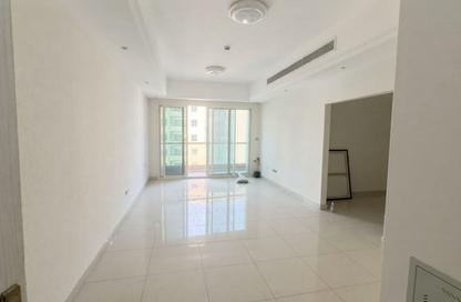 Apartment - 2 - 3 for rent in Al Khan Corniche - Al Khan - Sharjah Apartment - 2 - 3 for rent in Al Khan Corniche - Al Khan - Sharjah