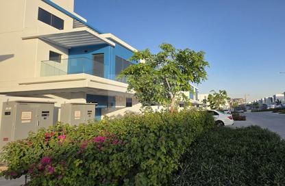 Townhouse - 5 - 6 for sale in Santorini - Damac Lagoons - Dubai Townhouse - 5 - 6 for sale in Santorini - Damac Lagoons - Dubai