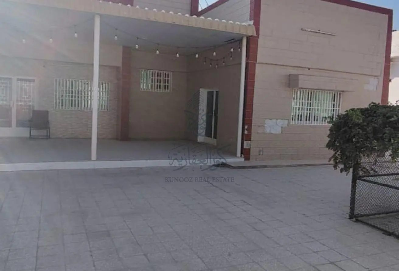 100401843 - Property Main Image
