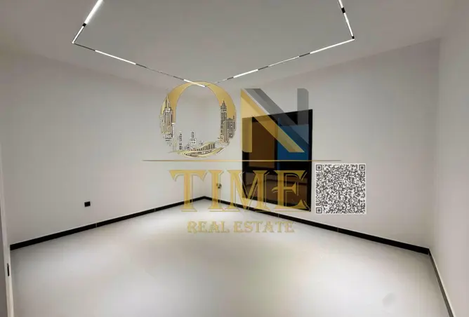 155056208 - Property Image 3