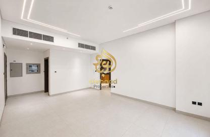 Apartment - 1 - 2 for rent in Ayhaco 7 - Jumeirah Garden City - Al Satwa - Dubai