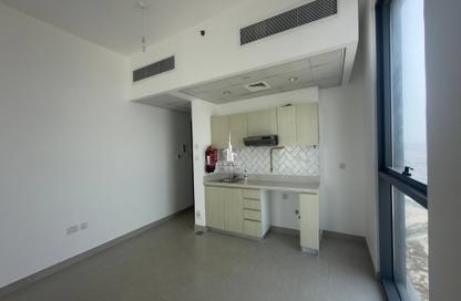 Apartment - Studio - 1 for rent in Afnan 1 - Afnan - Midtown - Dubai Production City (IMPZ) - Dubai