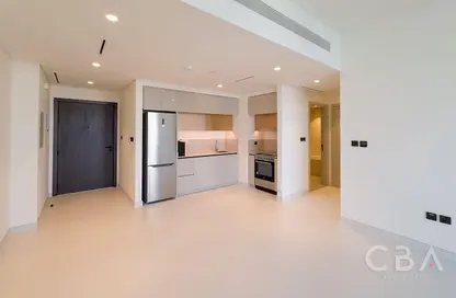 شقة - غرفة نوم - 2 حمامات للبيع في برج Marina Vista 2 - مارينا فيستا - إعمار بيتشفرونت - دبي هاربور - دبي