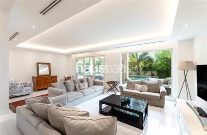 Villa - 3 Bedrooms - 3 Bathrooms for sale in Maeen 5 - Maeen - The Lakes - Dubai