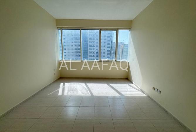 84069583 - Property Image 2