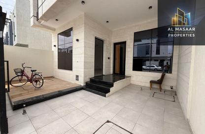 Villa - 4 Bedrooms - 6 Bathrooms for sale in Al Yasmeen 1 - Al Yasmeen - Ajman