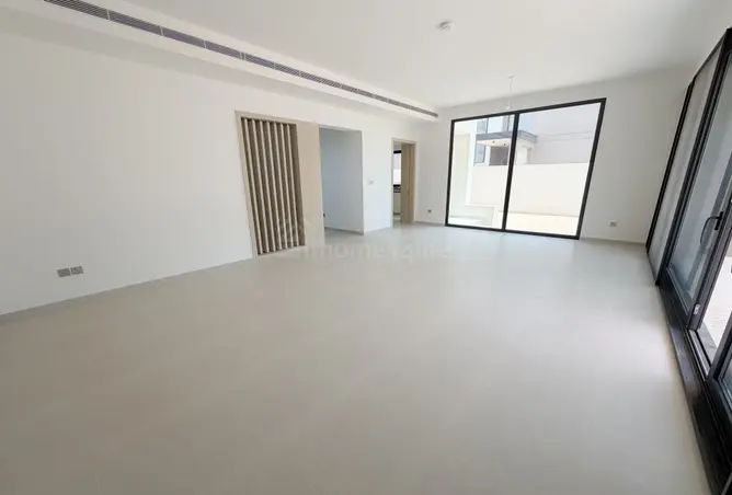 106853886 - Property Image 3