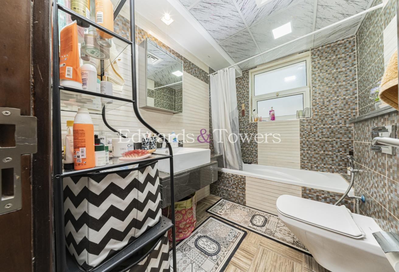 Vacant Soon | Private Balcony | Semi Furnished photo 18