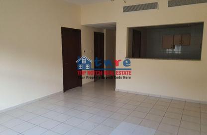 Apartment - 1 Bedroom - 2 Bathrooms for rent in Building S17 - Spain Cluster - International City - Dubai Apartment - 1 Bedroom - 2 Bathrooms for rent in Building S17 - Spain Cluster - International City - Dubai