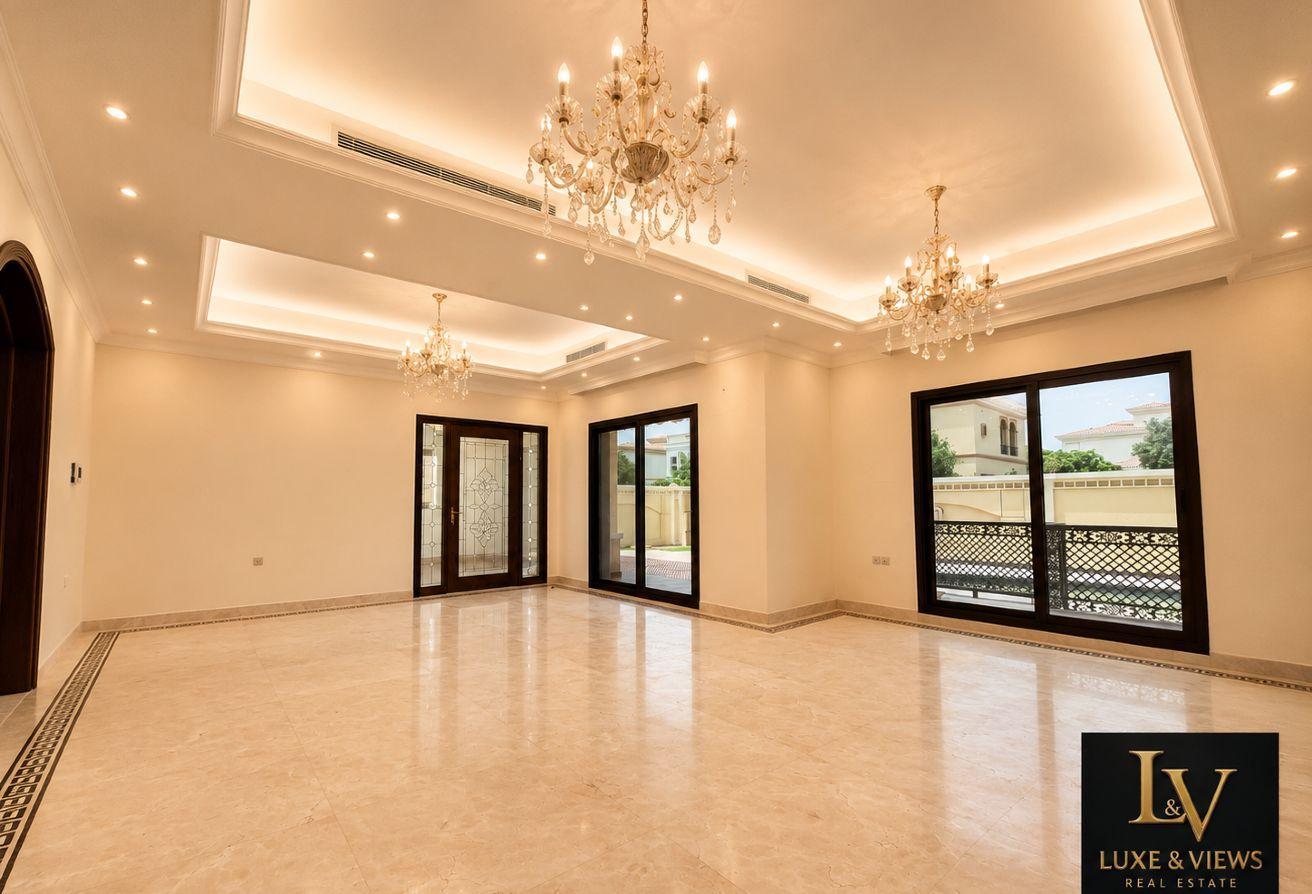 5BR Custom | Vacant | Pool | White Goods | Parks photo 6