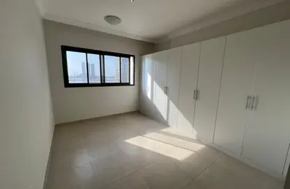 Apartment - 2 Bedrooms - 3 Bathrooms for rent in Queen Tower - Al Qasba - Sharjah