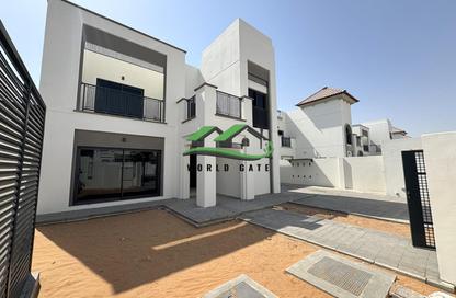 Villa - 4 Bedrooms - 6 Bathrooms for rent in Fay Alreeman - Al Shamkha - Abu Dhabi