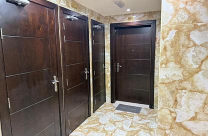 عمارة بالكامل - غرفة نوم للبيع في مبنى مويلح - مويلح - الشارقة