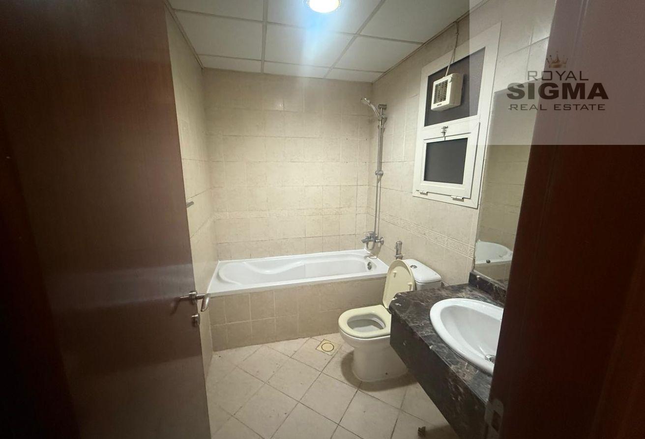 1BHK Terrace Apartment||Huge size|| Near Bus Stand photo 12