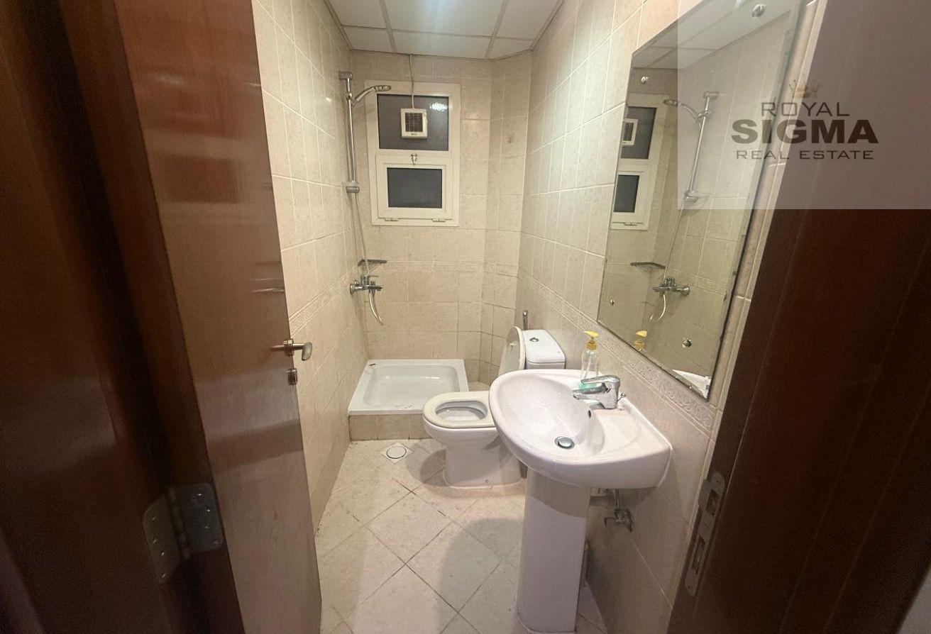 1BHK Terrace Apartment||Huge size|| Near Bus Stand photo 14