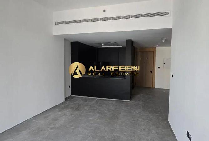 81923068 - Property Main Image