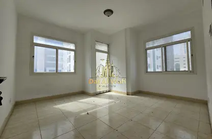 Apartment - 1 Bedroom - 1 Bathroom for rent in Taliatela Street - Al Nahda - Sharjah