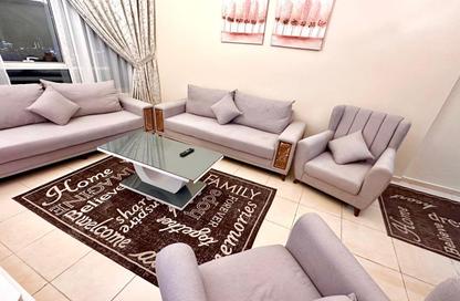 Apartment - 3 Bedrooms - 3 Bathrooms for rent in Beach Tower 1 - Al Khan Lagoon - Al Khan - Sharjah
