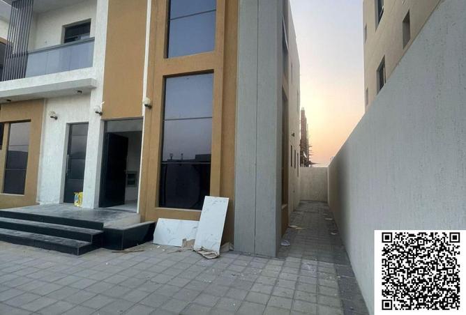 54011200 - صورة العقار 2