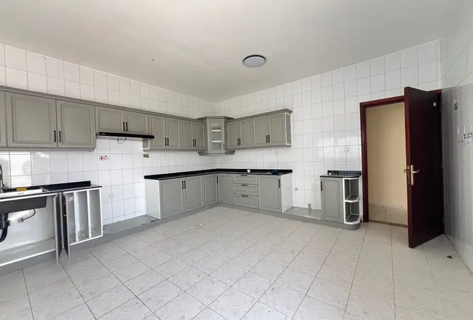 161890898 - Property Image 3