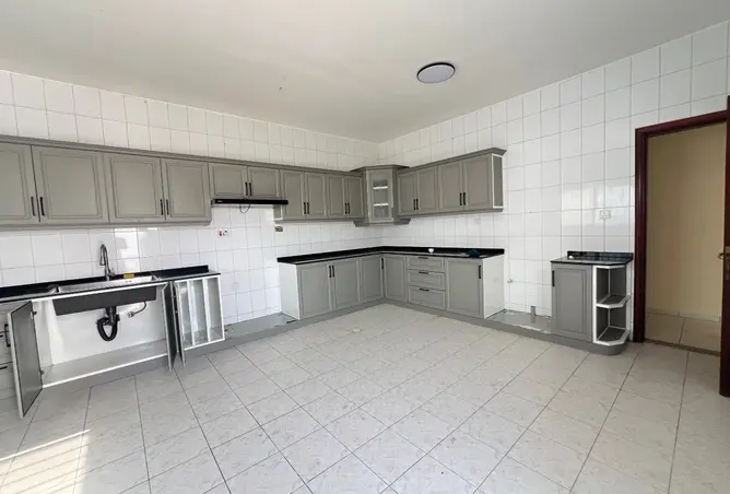 161890898 - Property Image 2