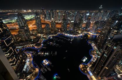 Apartment - 2 Bedrooms - 3 Bathrooms for rent in Cayan Tower - Dubai Marina - Dubai