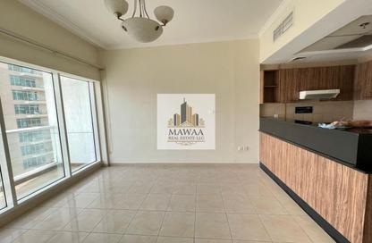 Apartment - Studio - 1 Bathroom for sale in Burj Al Nujoom - Downtown Dubai - Dubai