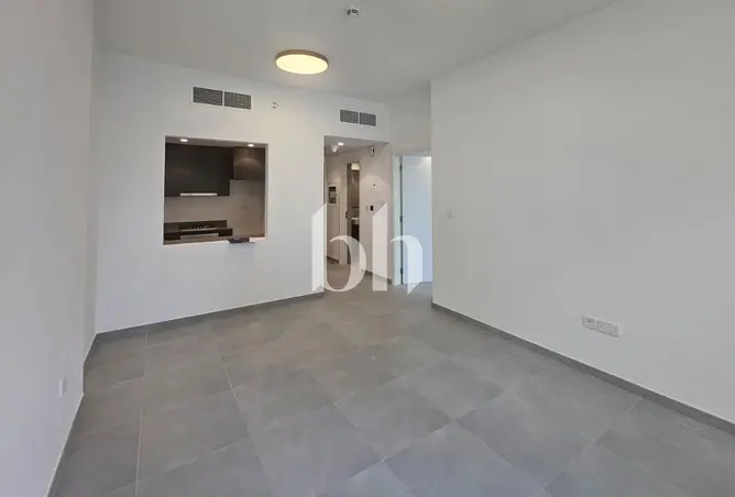 156914915 - Property Image 2