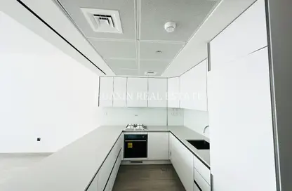 شقة - غرفة نوم - 2 حمامات للايجار في لوما بارك فيوز - منطقة 14 - قرية جميرا الدائرية - دبي