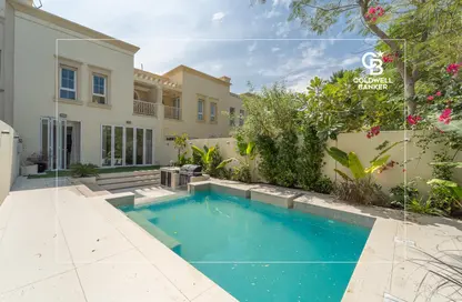 فيلا - 2 غرف نوم - 3 حمامات للايجار في الينابيع 6 - الينابيع - دبي