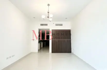 Apartment - 1 Bathroom for rent in Ayedh Tower - Al Jaddaf - Dubai