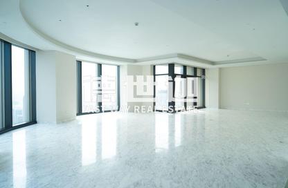 Half Floor - 4 Bedrooms - 6 Bathrooms for rent in IL Primo - Opera District - Downtown Dubai - Dubai