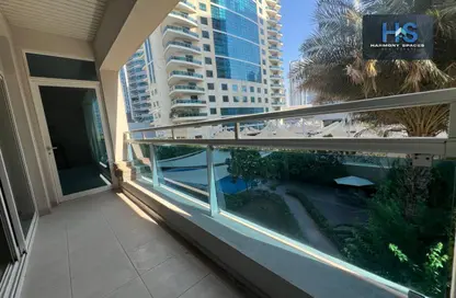 Apartment - 2 Bedrooms - 3 Bathrooms for sale in Emerald Residence - Dubai Marina - Dubai