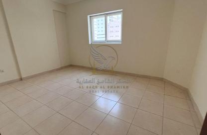 Apartment - 1 - 1 for rent in Al Qulaya'ah - Al Sharq - Sharjah Apartment - 1 - 1 for rent in Al Qulaya'ah - Al Sharq - Sharjah