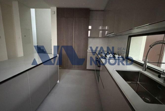 64408256 - Property Image 2