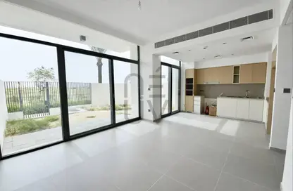 Villa - 3 Bedrooms - 4 Bathrooms for rent in Sun - Arabian Ranches 3 - Dubai