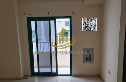 Apartment - Studio - 1 Bathroom for sale in Smart Tower 1 - Al Amerah - Ajman