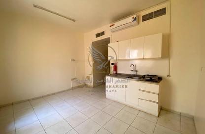 Apartment - Studio - 1 Bathroom for rent in Bu Tina - Al Sharq - Sharjah Apartment - Studio - 1 Bathroom for rent in Bu Tina - Al Sharq - Sharjah