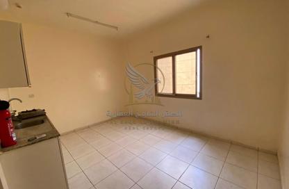 Apartment - Studio - 1 Bathroom for rent in Bu Tina - Al Sharq - Sharjah Apartment - Studio - 1 Bathroom for rent in Bu Tina - Al Sharq - Sharjah