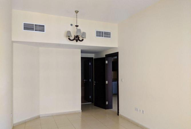 74639709 - Property Image 2