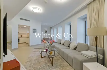 Apartment - 1 Bedroom - 2 Bathrooms for sale in Burj Vista Tower 2 - Burj Vista - Downtown Dubai - Dubai