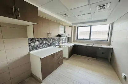 Apartment - 2 Bedrooms - 3 Bathrooms for rent in Miracle Hills 2 - Arjan - Dubai