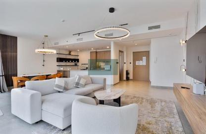 Apartment - 2 Bedrooms - 3 Bathrooms for sale in Stella Maris - Dubai Marina - Dubai