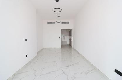 Apartment - 2 Bedrooms - 3 Bathrooms for rent in Royal Regency - Business Bay - Dubai
