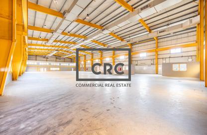 Warehouse - Studio - 2 Bathrooms for rent in Mussafah Industrial Area - Mussafah - Abu Dhabi