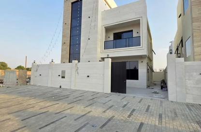 Villa - 5 Bedrooms - 7 Bathrooms for sale in Oasis Tower - Al Rashidiya 1 - Al Rashidiya - Ajman