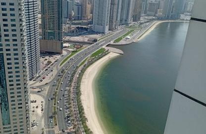 Apartment - 3 Bedrooms - 4 Bathrooms for rent in Al Khan Corniche - Al Khan - Sharjah