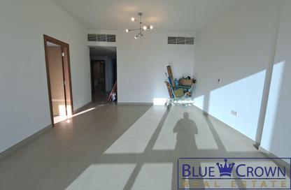 Apartment - 3 Bedrooms - 4 Bathrooms for rent in Al Nasr Square Block D - Al Nasr Square - Oud Metha - Bur Dubai - Dubai Apartment - 3 Bedrooms - 4 Bathrooms for rent in Al Nasr Square Block D - Al Nasr Square - Oud Metha - Bur Dubai - Dubai