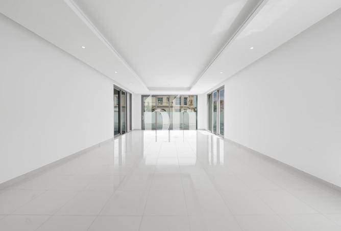 Brand New | Prime Location | Modern Layout — photo 3